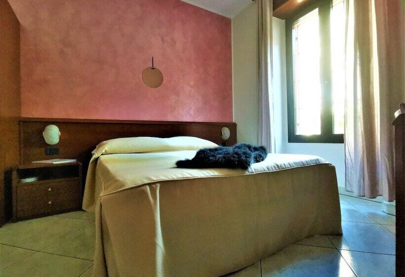 اتاق استاندارد, Venini