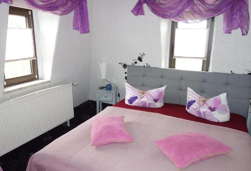 침실 1개 아파트, Pension Liebert