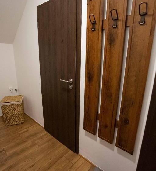 ２ベッドルームアパートメント, Apartmány U Solišů