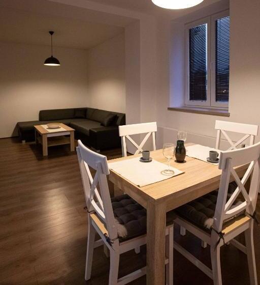 １ベッドルームアパートメント, Apartmány U Solišů