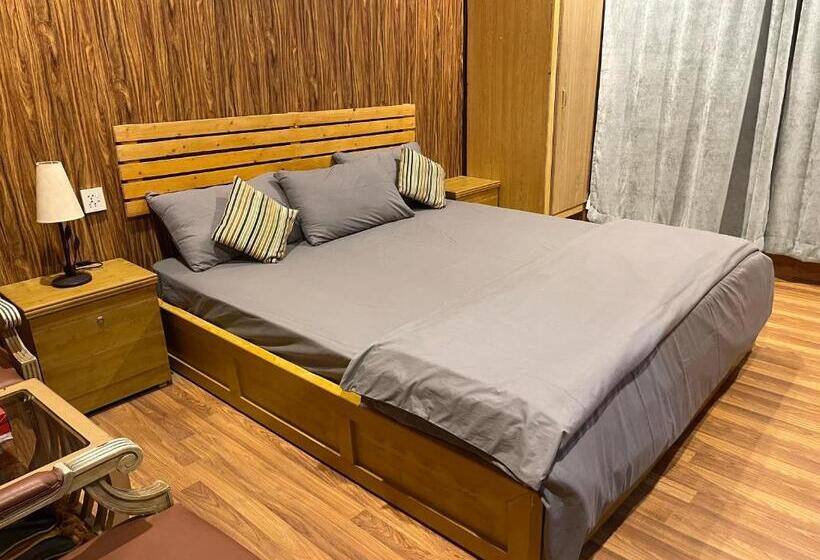 マウンテンビュースタンダードルーム, Indus View Hotel Skardu