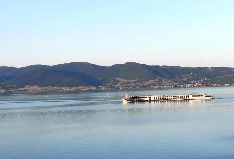 اتاق استاندارد سه نفره, Kuca Za Odmor Zelena Oaza