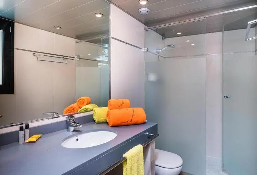 テラス付き１ベッドルームアパートメント, Aparthotel Las Palmeras Castelldefels