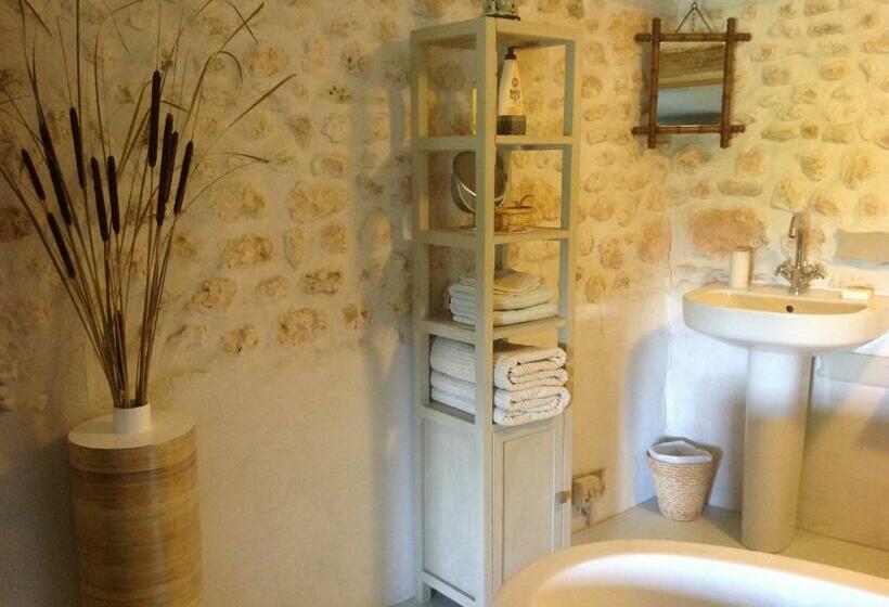 标准间, Chez Brown