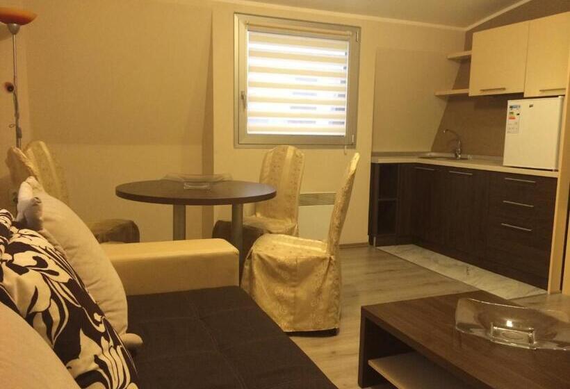 سوییت با چشم‌انداز کوه, Prenociste Gazela