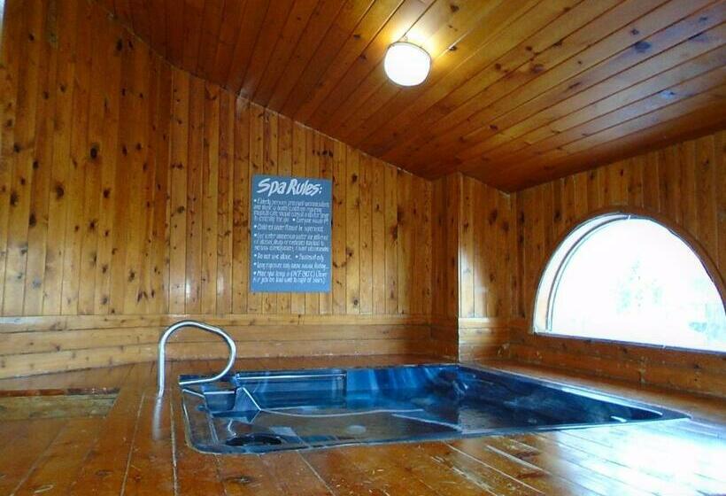 شقة 3 غرف, Cedar Village Condominiums