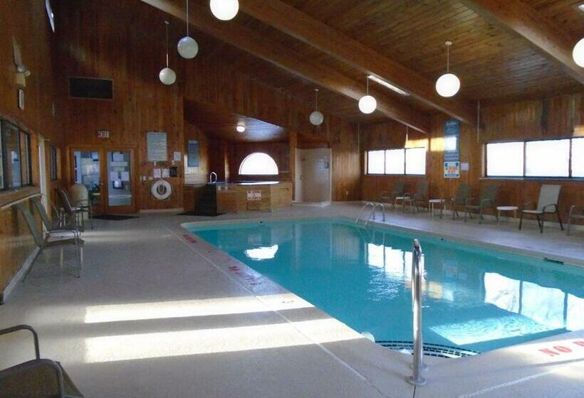 شقة 3 غرف, Cedar Village Condominiums