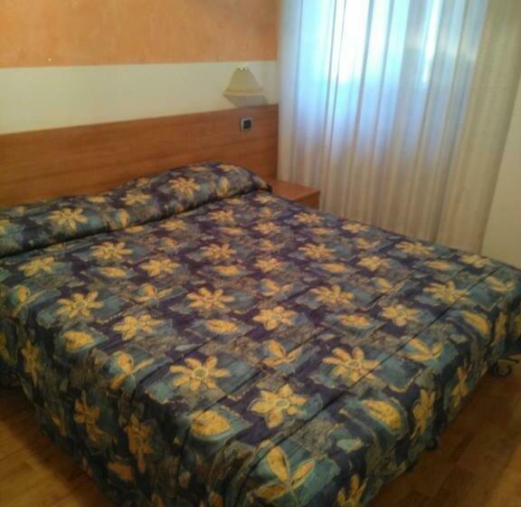 غرفة قياسية, Al Sole