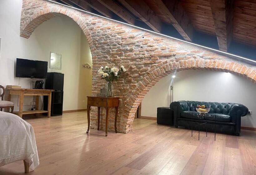 جناح جونيور, Albaspina Bioagriturismo