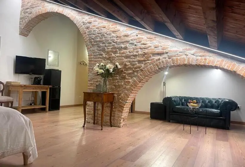 ジュニアスイート, Albaspina Bioagriturismo