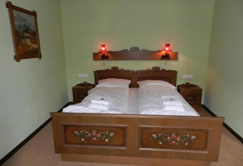 חדר אקונומי, Locus Malontina