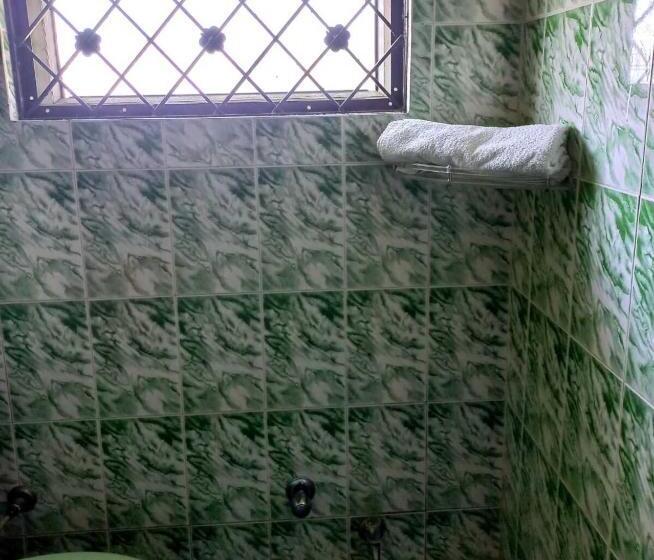 Семейный Номер, Sunny Pines Resort