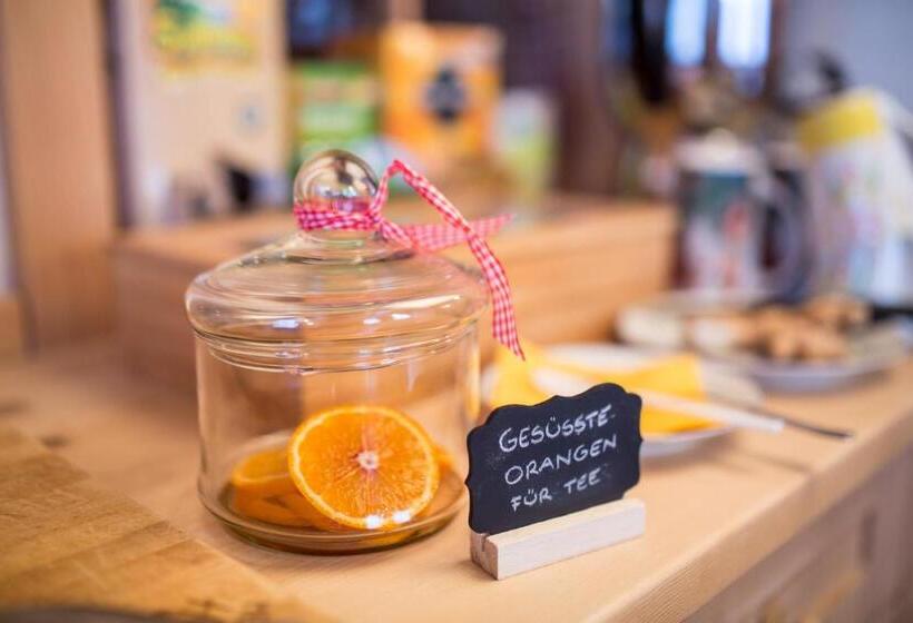 Номер Стандарт, Thomashof