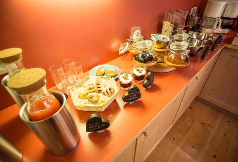 Номер Стандарт, Thomashof