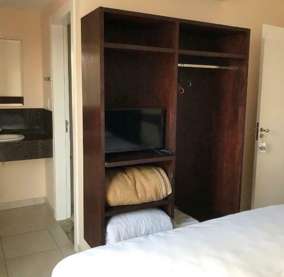 Chambre Standard Individuelle, Tropical Palace