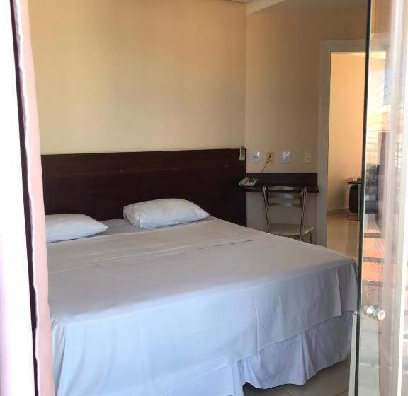 Chambre Standard Individuelle, Tropical Palace