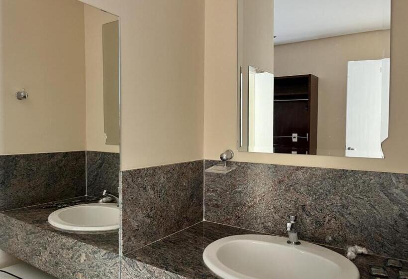 Chambre Triple Standard, Tropical Palace