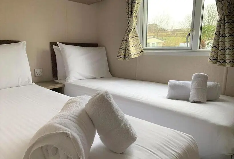 ３ベッドルームハウス, Praa Sands Holiday Park