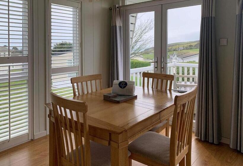 Дом 2 Спальни, Praa Sands Holiday Park