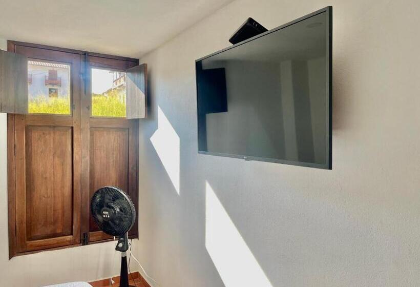 חדר סטנדרט עם מיטת קינג, Casa Chevere Hostel Boutique