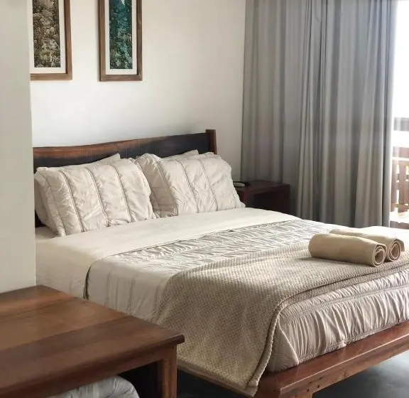 デラックスの４人部屋, Pousada Casa Albatross