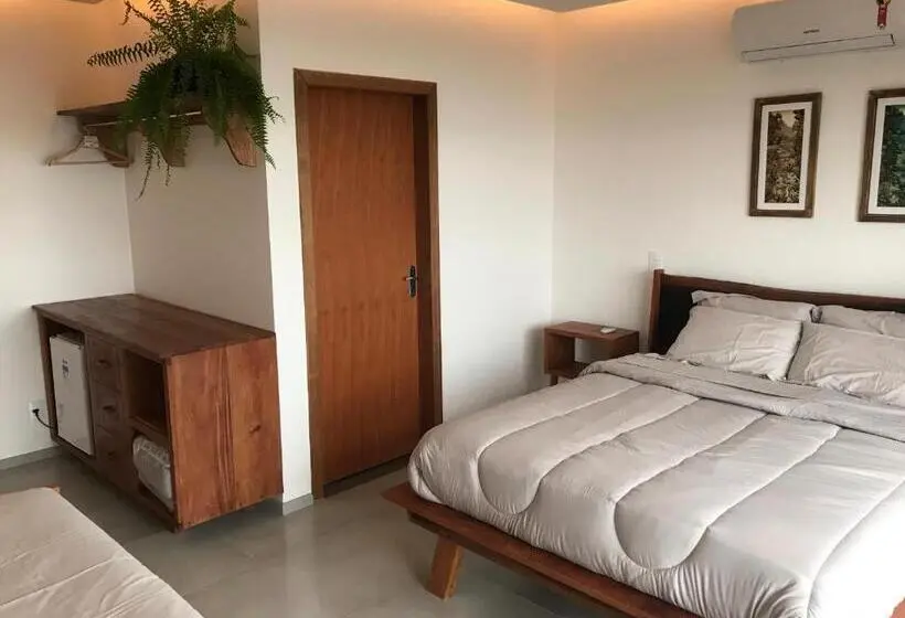 デラックスの４人部屋, Pousada Casa Albatross
