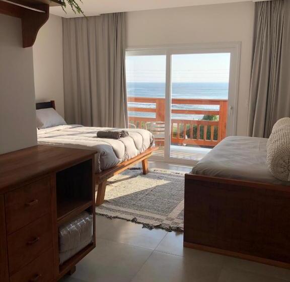 חדר דלוקס לארבעה, Pousada Casa Albatross