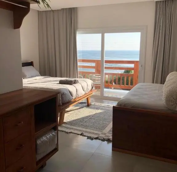 デラックスの４人部屋, Pousada Casa Albatross