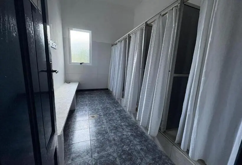 Economy Triple Room, Piriápolis Hostel & Suites
