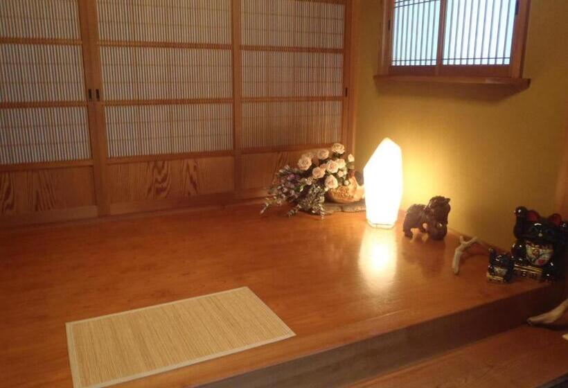 חדר סטנדרט לארבעה, Guest House Warabi