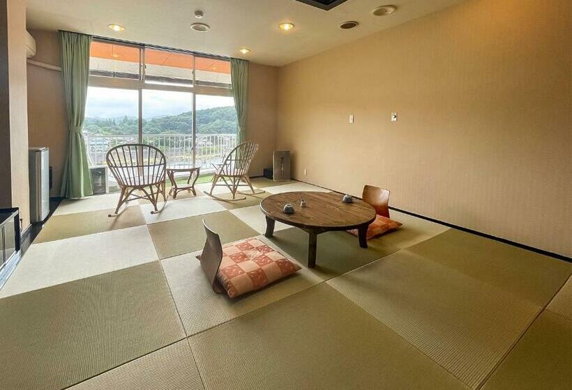 חדר משפחתי, Kameyama Onsen