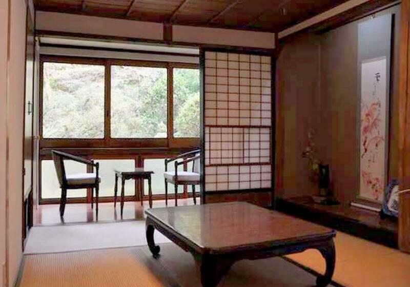 חדר סטנדרט, Shokinkan