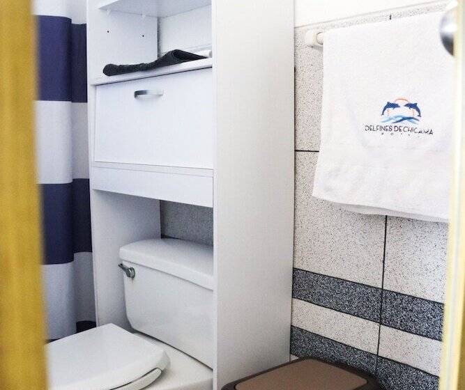 اتاق استاندارد سه نفره, Delfines De Chicama
