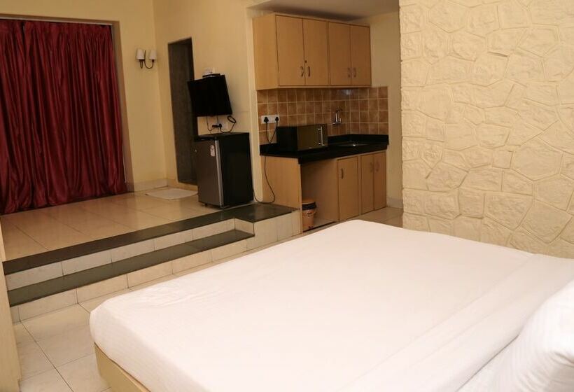 דירת חדר סופריור, Panoramic Resort Karnala   Panvel