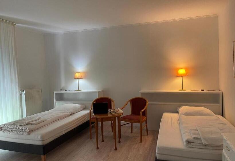 Номер Стандарт, Eurotel Am Main