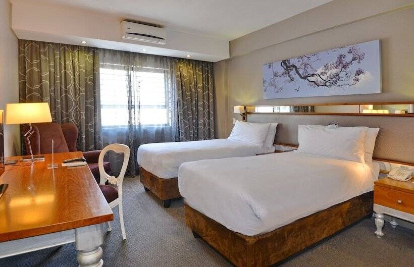 스탠다드 룸, Anew Hotel Hatfield Pretoria