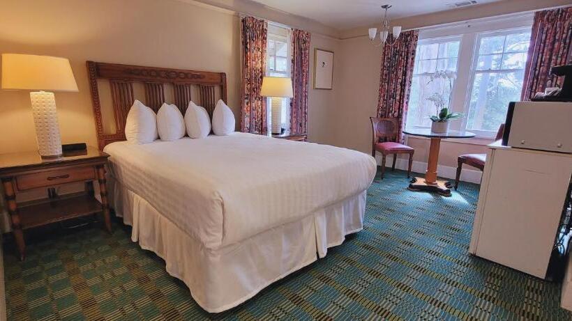 غرفة قياسية, Butterfly Grove Inn