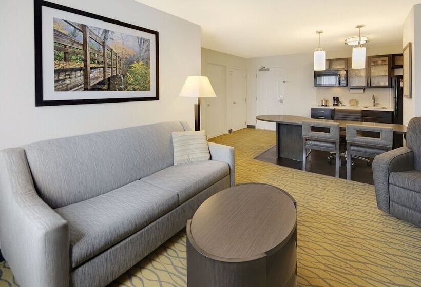 Люкс Кровать Кинг, Candlewood Suites Rogers Bentonville, An Ihg