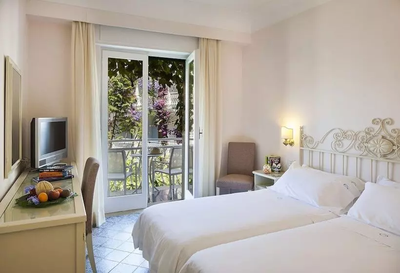 Classic-huone, Continental Ischia