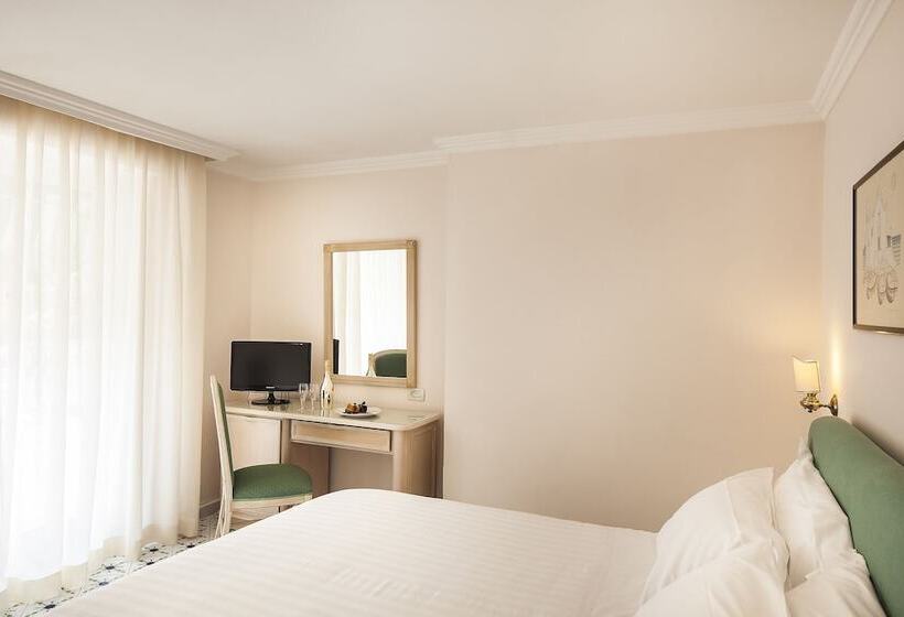 スーペリアールーム, Continental Ischia