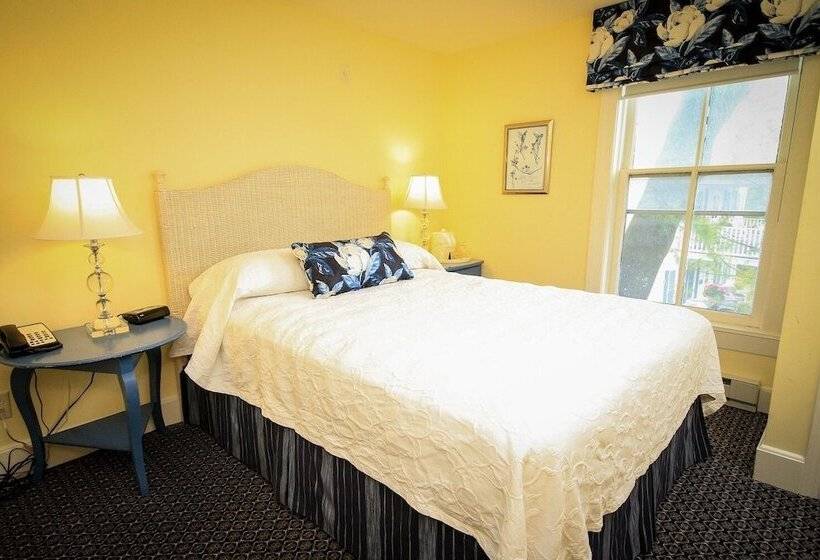 בקתה, Harbour View Inn