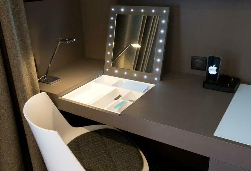 디럭스 룸, La Pyramide Maison Henriroux