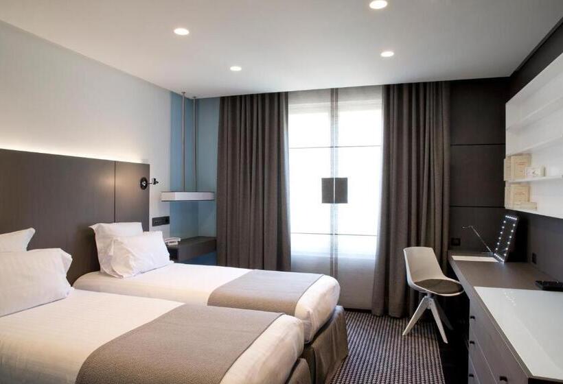 Номер Deluxe, La Pyramide  Maison Henriroux