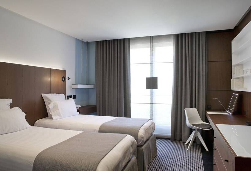 디럭스 룸, La Pyramide Maison Henriroux