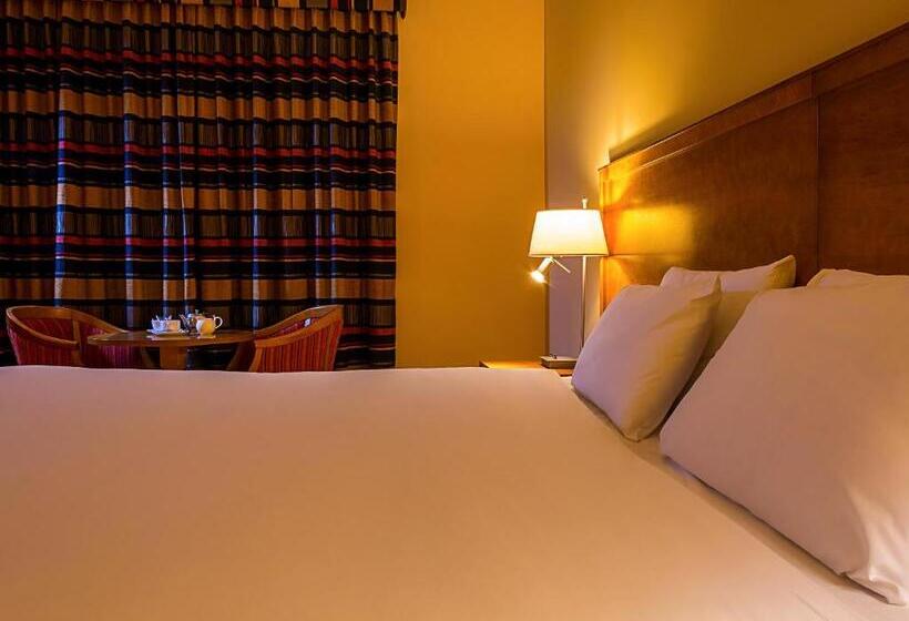 Номер Стандарт, Lady Gregory Hotel, Leisure Club & Beauty Rooms