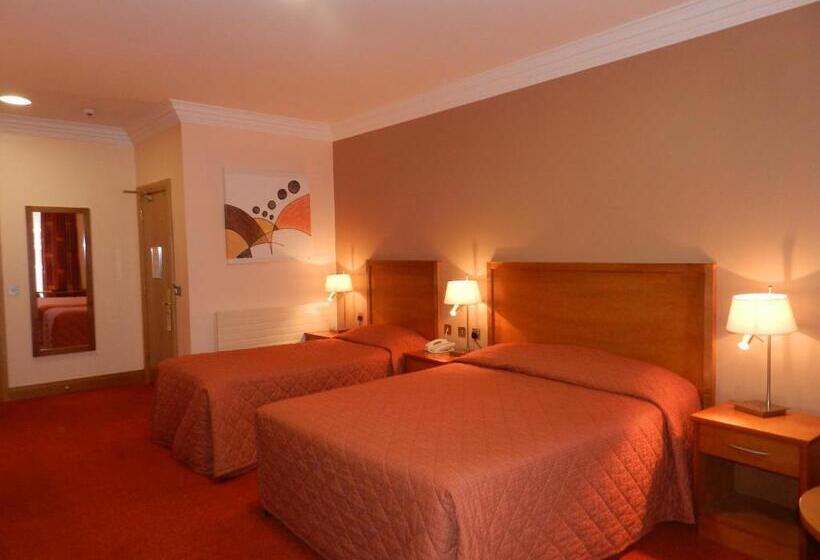 Семейный Номер, Lady Gregory Hotel, Leisure Club & Beauty Rooms