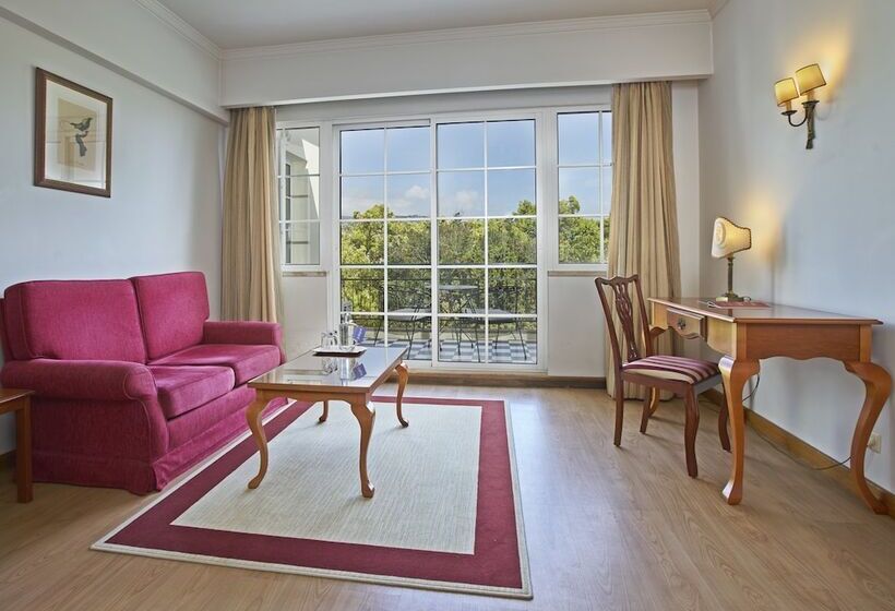 Superior suite with garden view, Quintinha Sao Joao Hotel & Spa