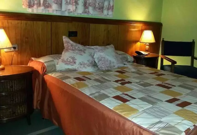Standardzimmer, Real