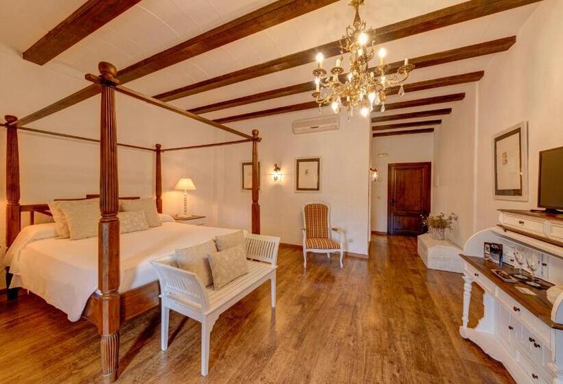 סוויטה דלוקס, La Fornal