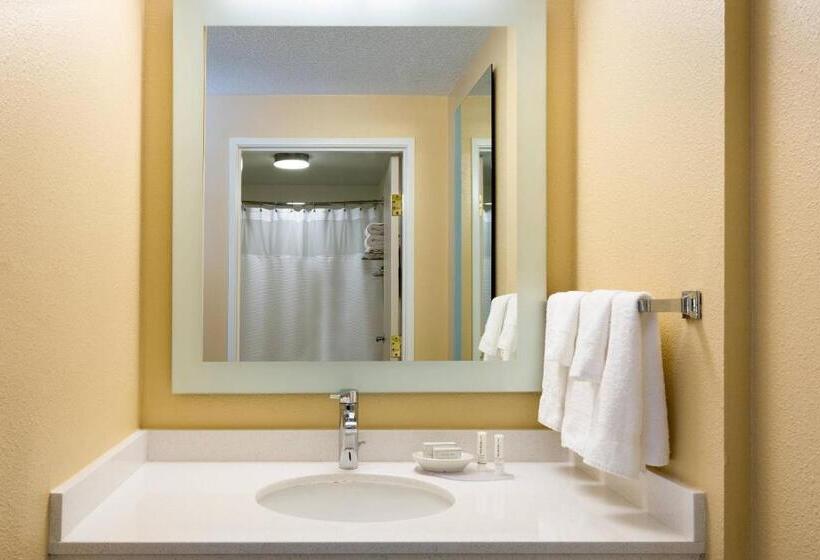 סוויטה מותאמת לאדם עם מוגבלויות, Springhill Suites Austin South